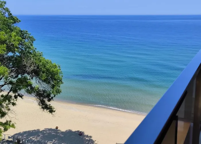 студио водолей Apartment Obzor