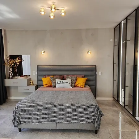 студио водолей Appartement *